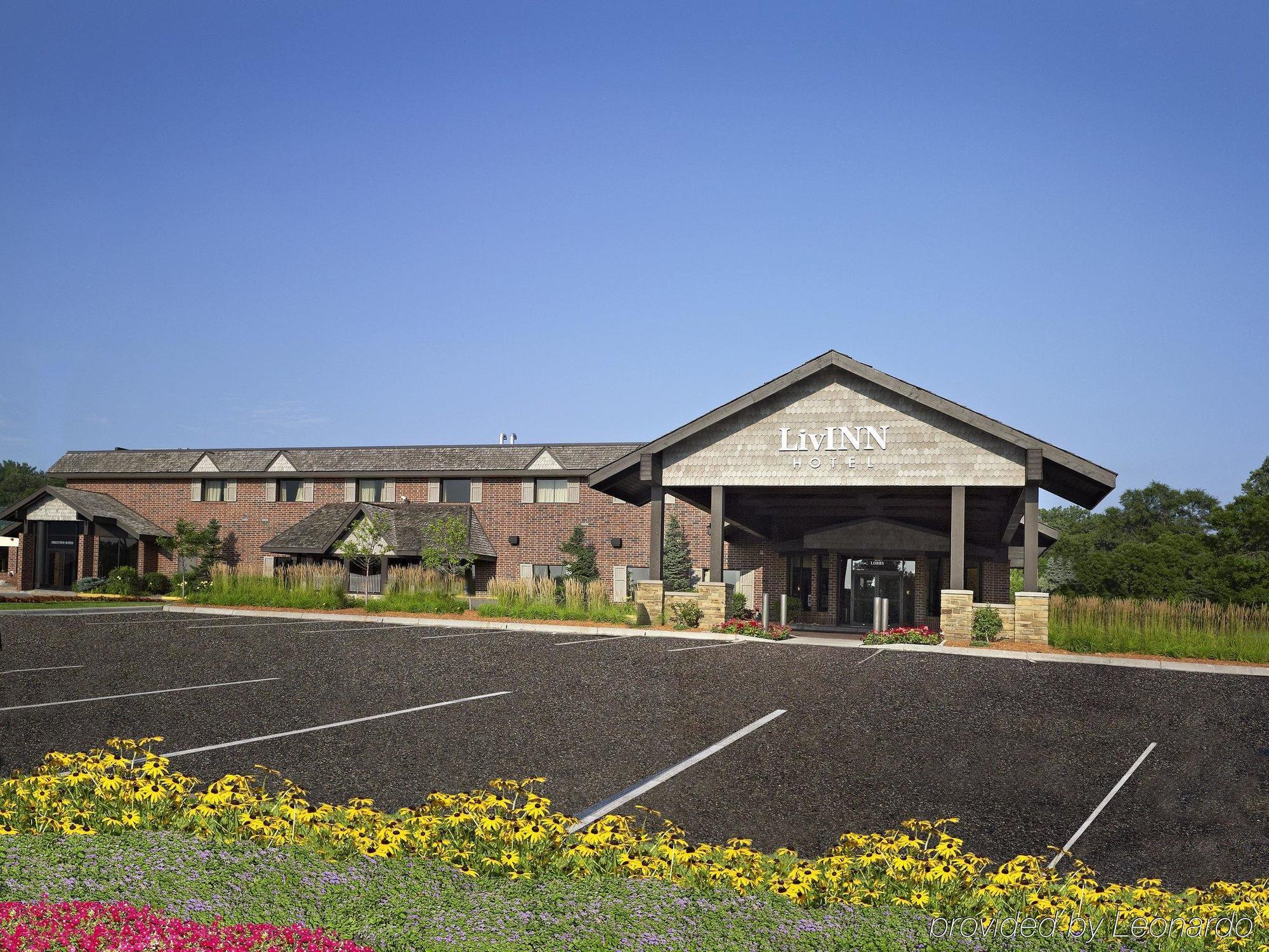 Livinn Hotel Minneapolis North / Fridley Esterno foto