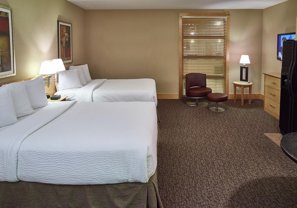 Livinn Hotel Minneapolis North / Fridley Esterno foto